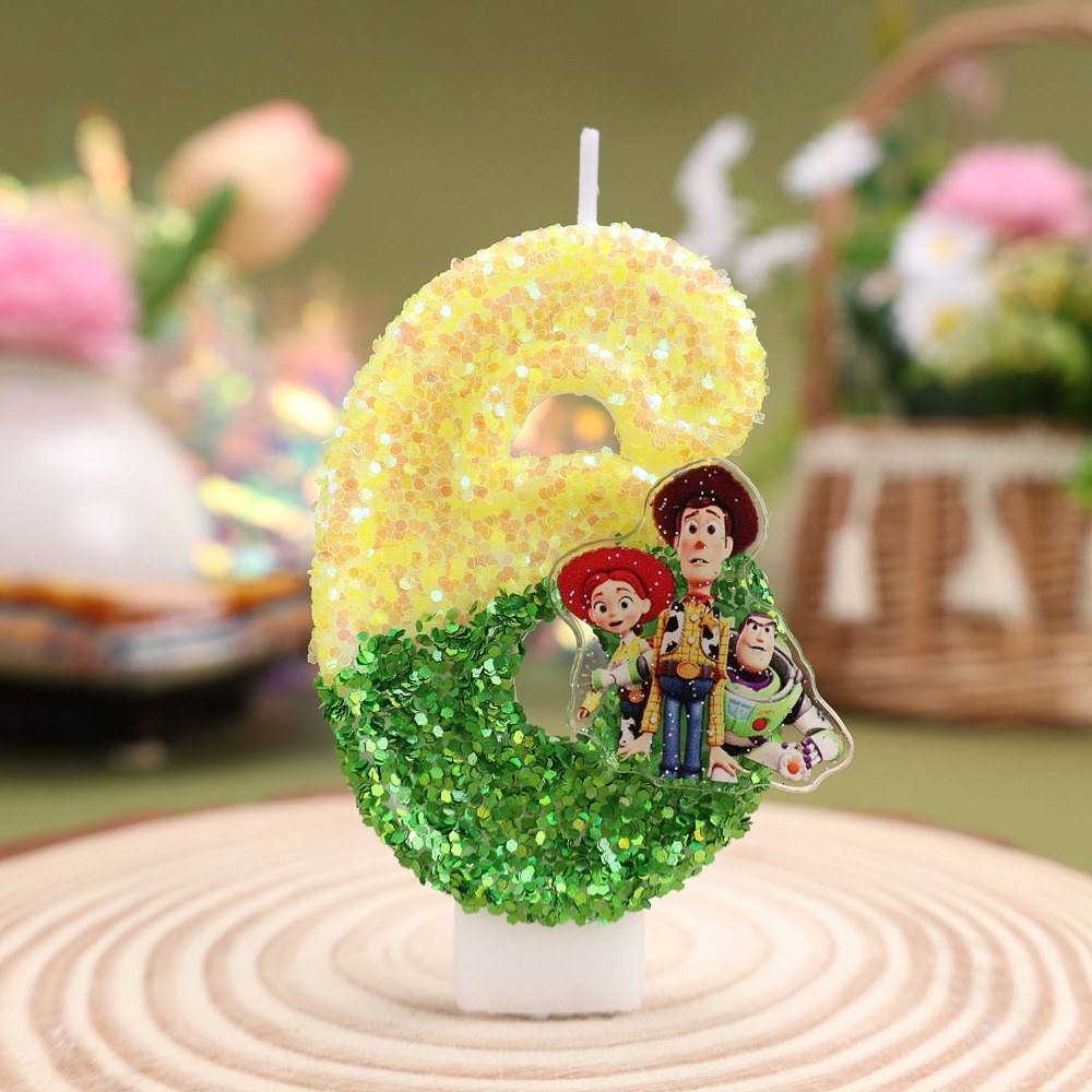 Urocze, kreskówkowe świeczki c – Holiday Candle Set recenzja i cena